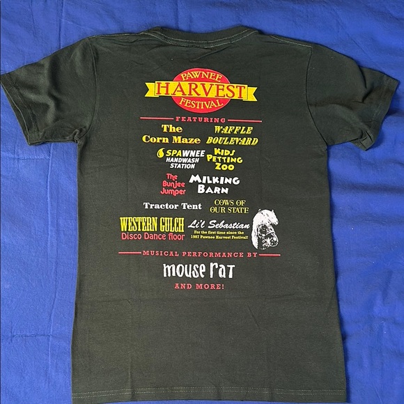 Graphic Dark Green T-Shirt (XS) - Picture 3 of 3